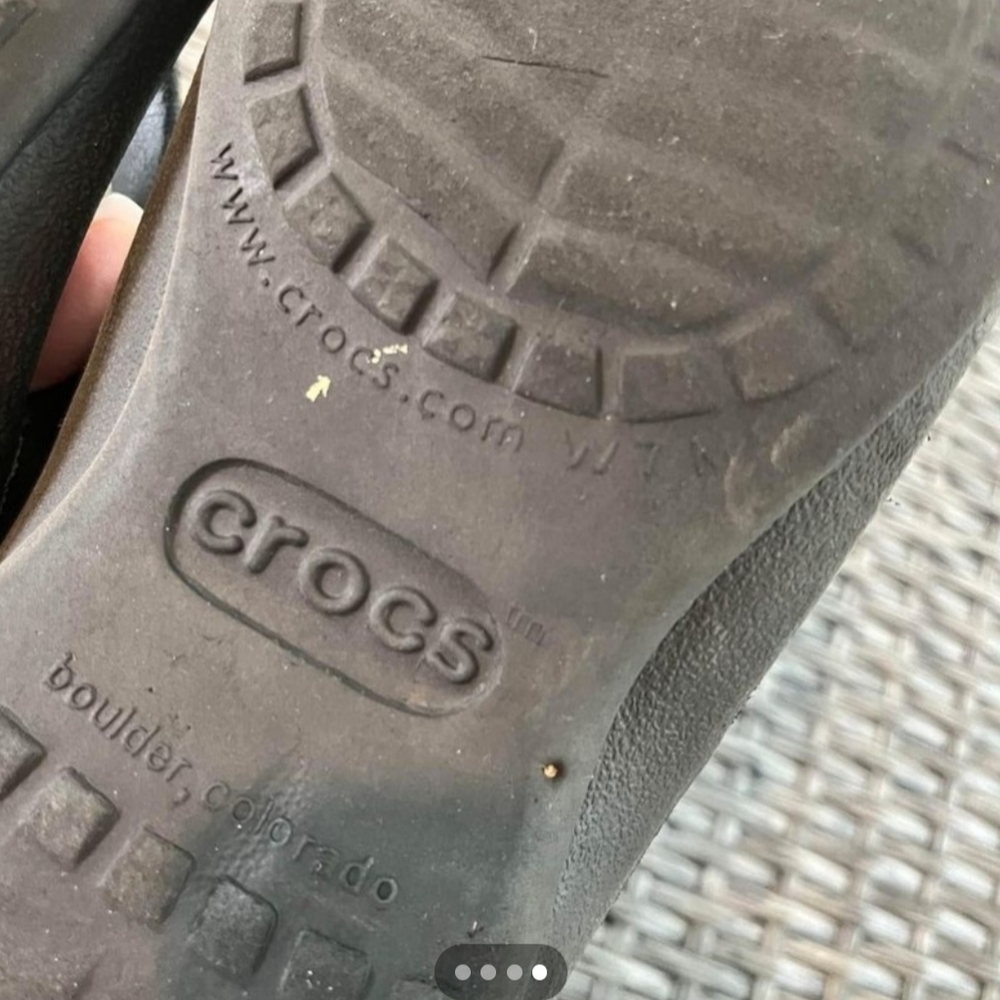 Crocs Flipflops - Picture 4 of 5